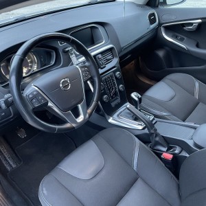 Volvo V40 D2 88kw FULL LED, Reg god dana