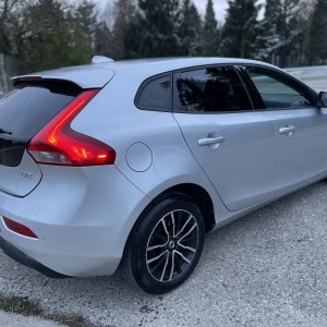 Volvo V40 D2 88kw FULL LED, Reg god dana