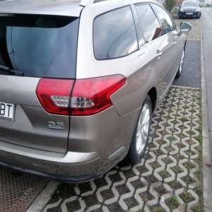 Vrlo dobar auto