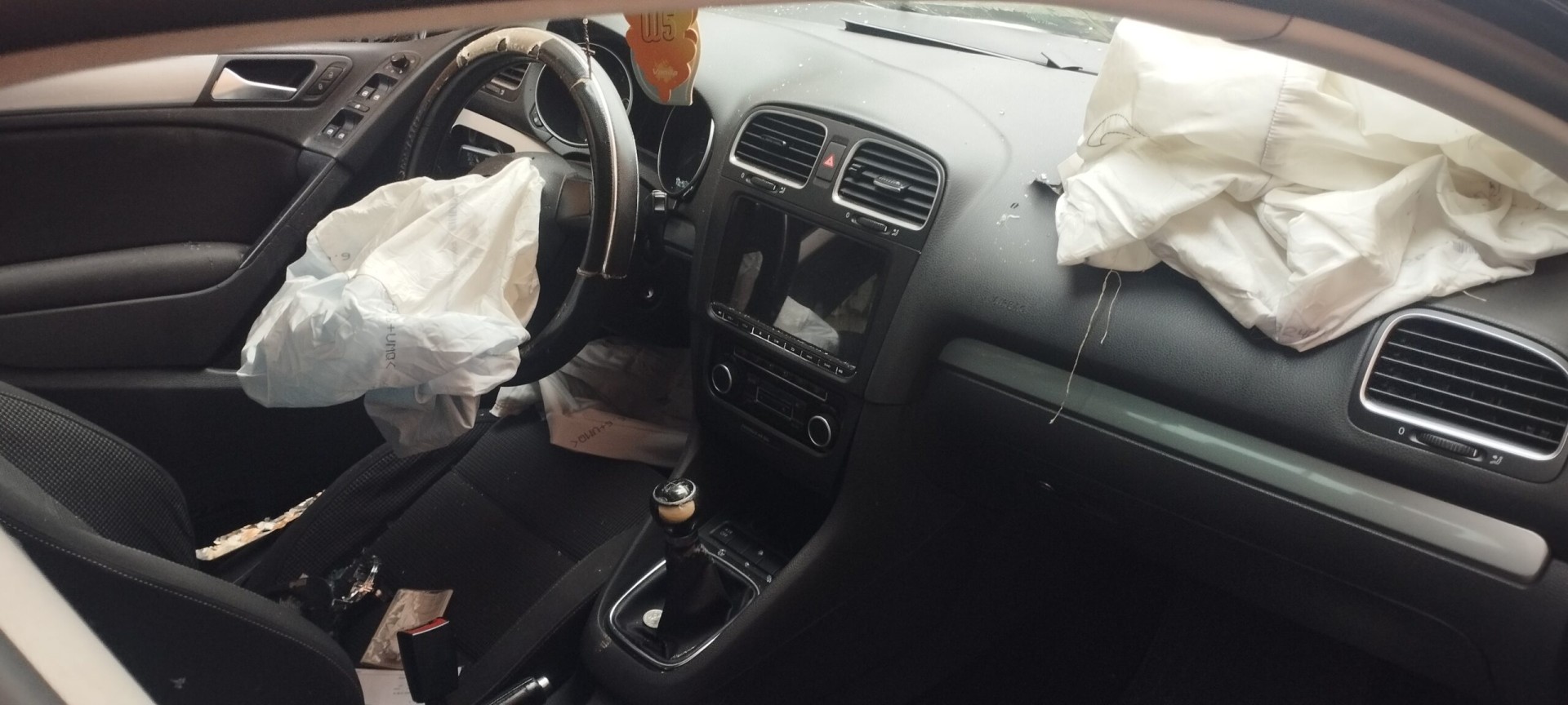 Golf 6 karambol