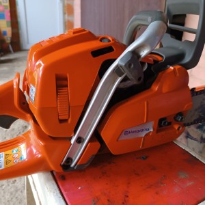 Husqvarna 555