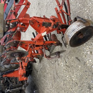 Plug 3 brazde Kuhn Huard