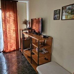 ZADAR, PETRČANE - Prostrana obiteljska kuća za adaptaciju
