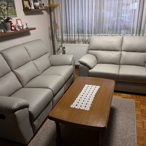 Kožna sjedeća garnitura - trosjed (relax) i dvosjed