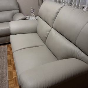 Kožna sjedeća garnitura - trosjed (relax) i dvosjed