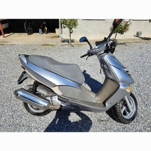 Aprilia Leonardo 250