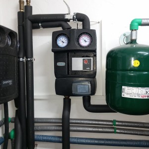 SOLARNI SUSTAV KOMPLET ZA GRIJANJE VODE I PROSTORA