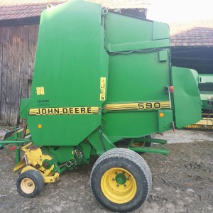 Rolo balirka Welger, John Deere