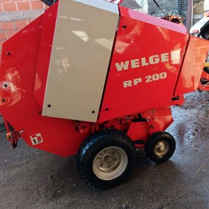 Rolo balirka Welger Rp 200