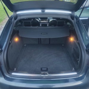 Audi A4 B8 2.0TDI S line