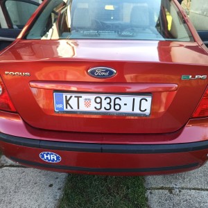 Ford Focus 1.4 Benzin plin