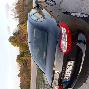 Prodajem renault fluence