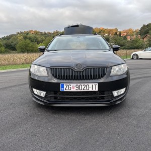 ŠKODA OCTAVIA Combi 2.0 TDI DSG