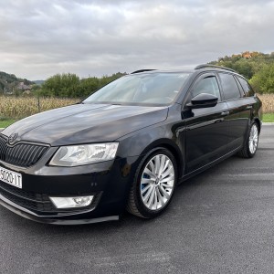 ŠKODA OCTAVIA Combi 2.0 TDI DSG