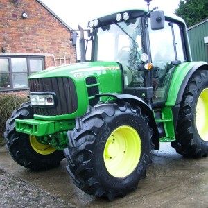 John Deere 6330