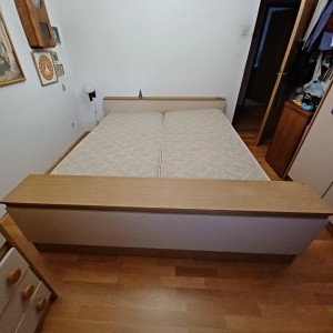 Krevet, anatomski madrac i relax podnice