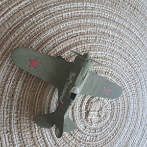 Maketa avion Polikarpov I-16 - GOTOVA MAKETA model