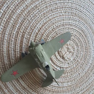 Maketa avion Polikarpov I-16 - GOTOVA MAKETA model