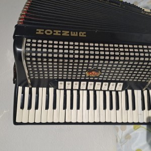 HOHNER VERDI 4