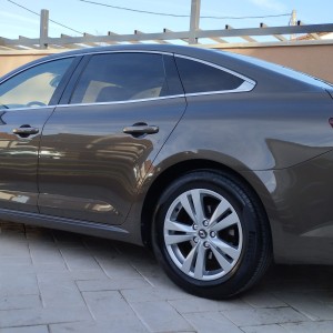 Renault Talisman 1,5 dCi - koža, urađeni veliki i mali servisi, radar, reg. 09/25., novi akumulator