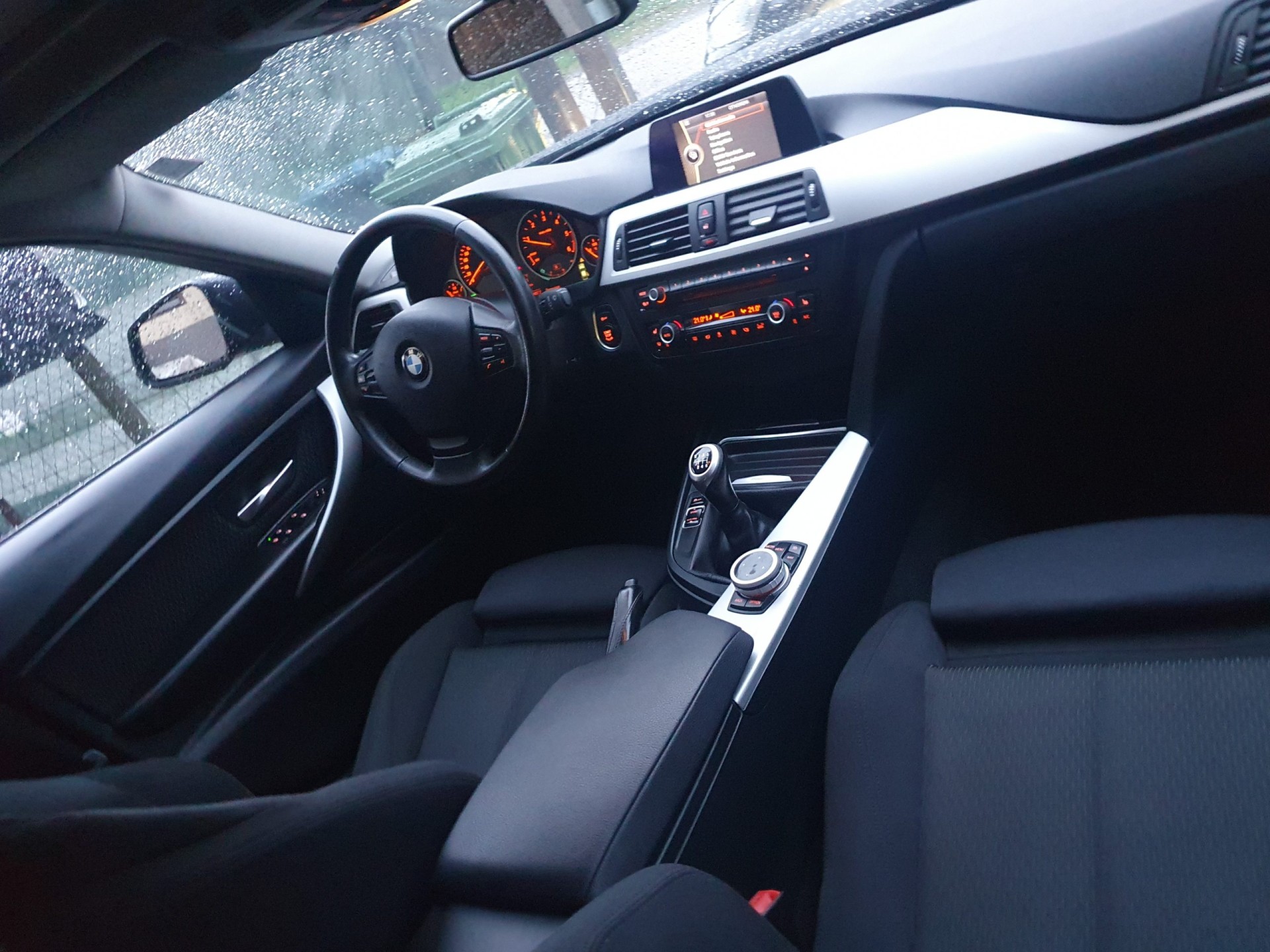 Bmw 316d Sport Paket Moguca Zamjena 11.300e