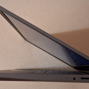 Lenovo V15 IGL laptop ČITAJ OPIS!!