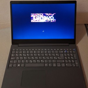 Lenovo V15 IGL laptop ČITAJ OPIS!!