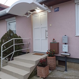 Tražim cimera /icu