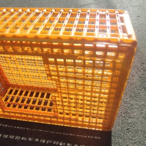 Talijanske gajbe kavezi za prijevoz peradi u dobrom stanju male LOT 49