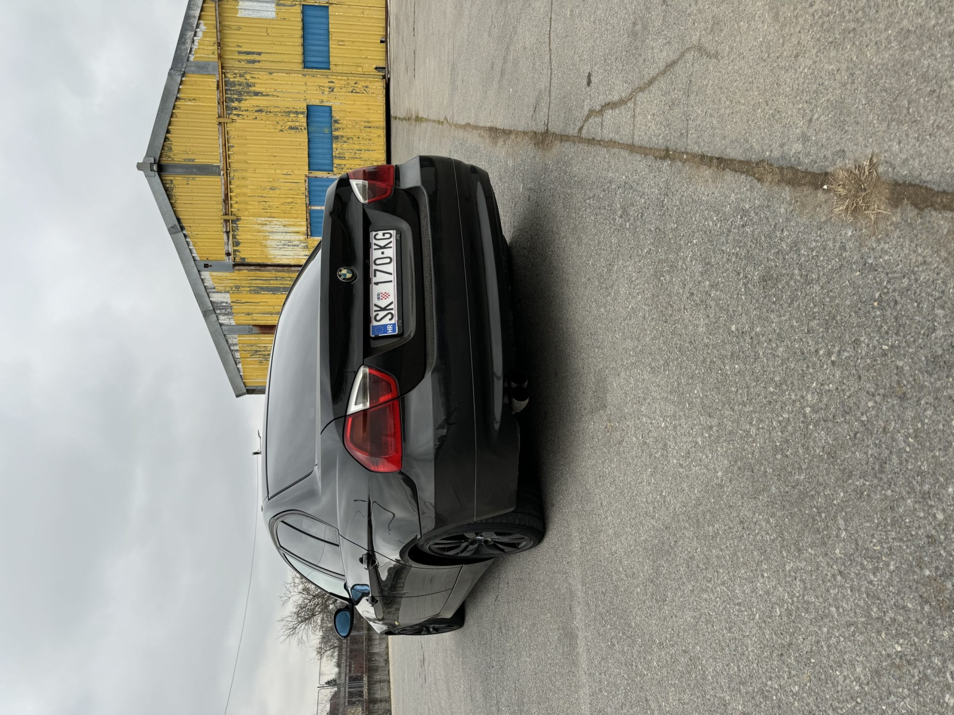 BMW E90 320D