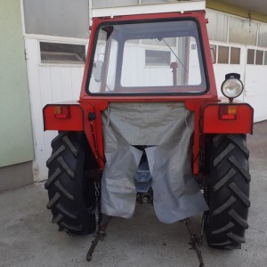 Imt 539 1989 g reg 5/2024 sa kabinom Hitno 1800eura  Kontakt:0997501017