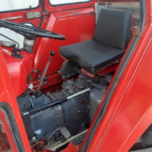 Imt 539 1989 g reg 5/2024 sa kabinom Hitno 1800eura  Kontakt:0997501017