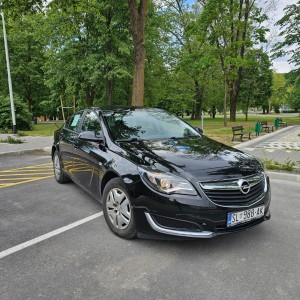 Opel Insignia 1.6