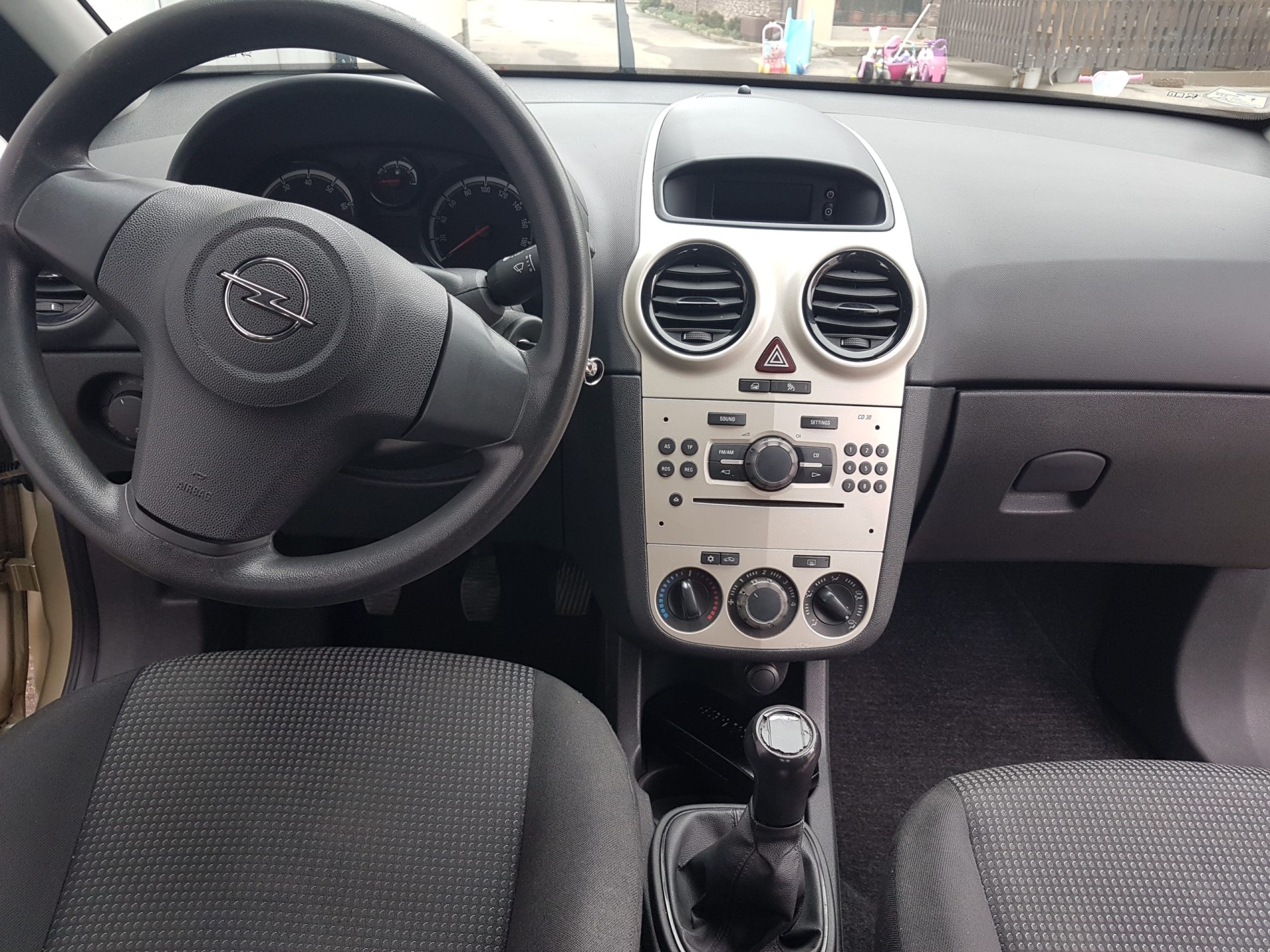 Opel Corsa 1.2 16V
