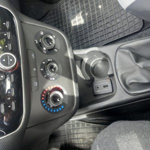 fiat punto evo 13mjtd 2015g