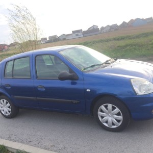 Renault Clio 1.2 16v 2009g