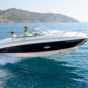 BAYLINER 742CU CUDDY NOVO GLISER SA KABINOM-MOTOR MERCRUISER 350PHP