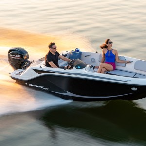 BAYLINER M15 NOVI GLISER BOWRIDER BEZ KABINE, FINALNA RASPRODAJA SA LAGERA-MERCURY MOTOR