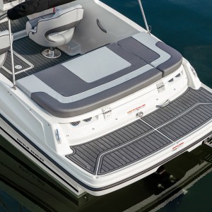 BAYLINER VR4 NOVO PLOVILO-GLISER BOWRIDER BEZ KABINE RASPRODAJA SA LAGERA-MERCRUISER MOTOR