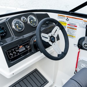BAYLINER VR4 NOVO PLOVILO-GLISER BOWRIDER BEZ KABINE RASPRODAJA SA LAGERA-MERCRUISER MOTOR