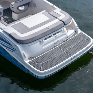 BAYLINER VR5 NOVO PLOVILO-GLISER BOWRIDER BEZ KABINE RASPRODAJA SA LAGERA-MERCRUISER MOTOR