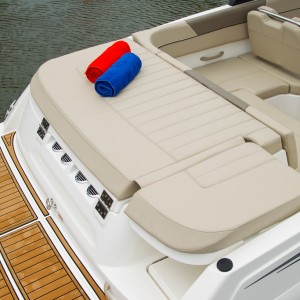 BAYLINER VR6E NOVO PLOVILO-GLISER BOWRIDER BEZ KABINE, 2024 GOD., FINALNA RASPRODAJA SA LAGERA