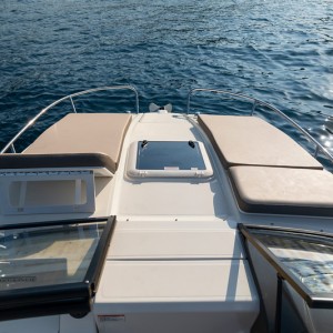 BAYLINER VR6OCU CUDDY OUTBOARD NOVI KLISER SA KABINOM BEZ MOTORA
