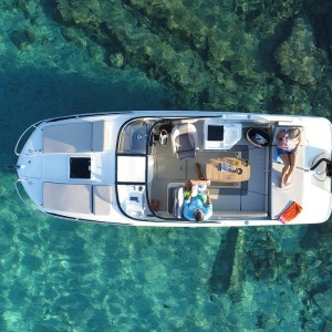 BAYLINER VR6OCU CUDDY OUTBOARD NOVI KLISER SA KABINOM BEZ MOTORA