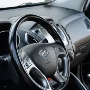 Hyundai ix35 1.7 dizel puno opreme REGAN do 8mj 2025