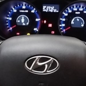 Hyundai ix35 1.7 dizel puno opreme REGAN do 8mj 2025