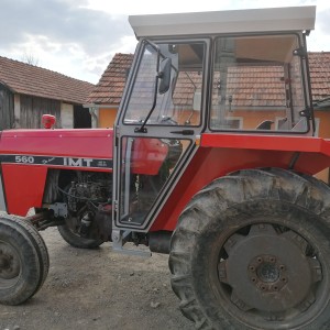 Prodaja imt 560 s motorom 80ks