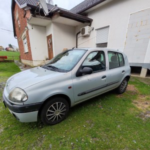 Renault clio