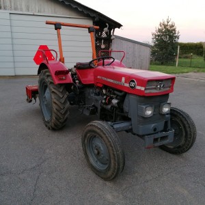 Massey Ferguson 130