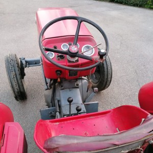 Massey Ferguson 130